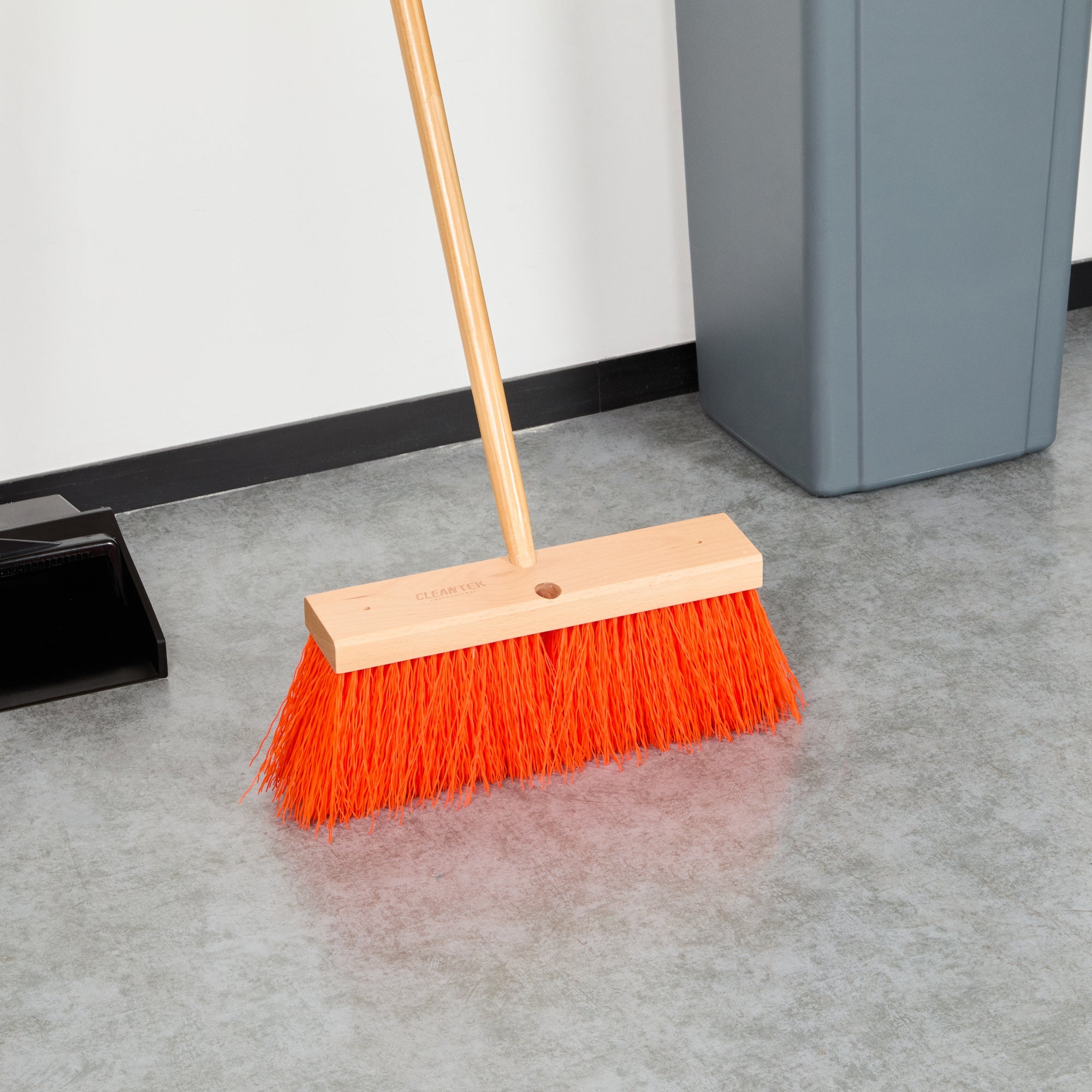 Clean Tek Professional 16" Hardwood Street / Push Broom Head - with Heavy Unflagged Bristles - 1 count box