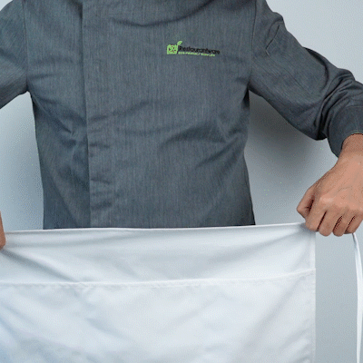 Chef 101 White Standard Waist Apron - with 3 Pockets - 24" x 12" - 1 count box