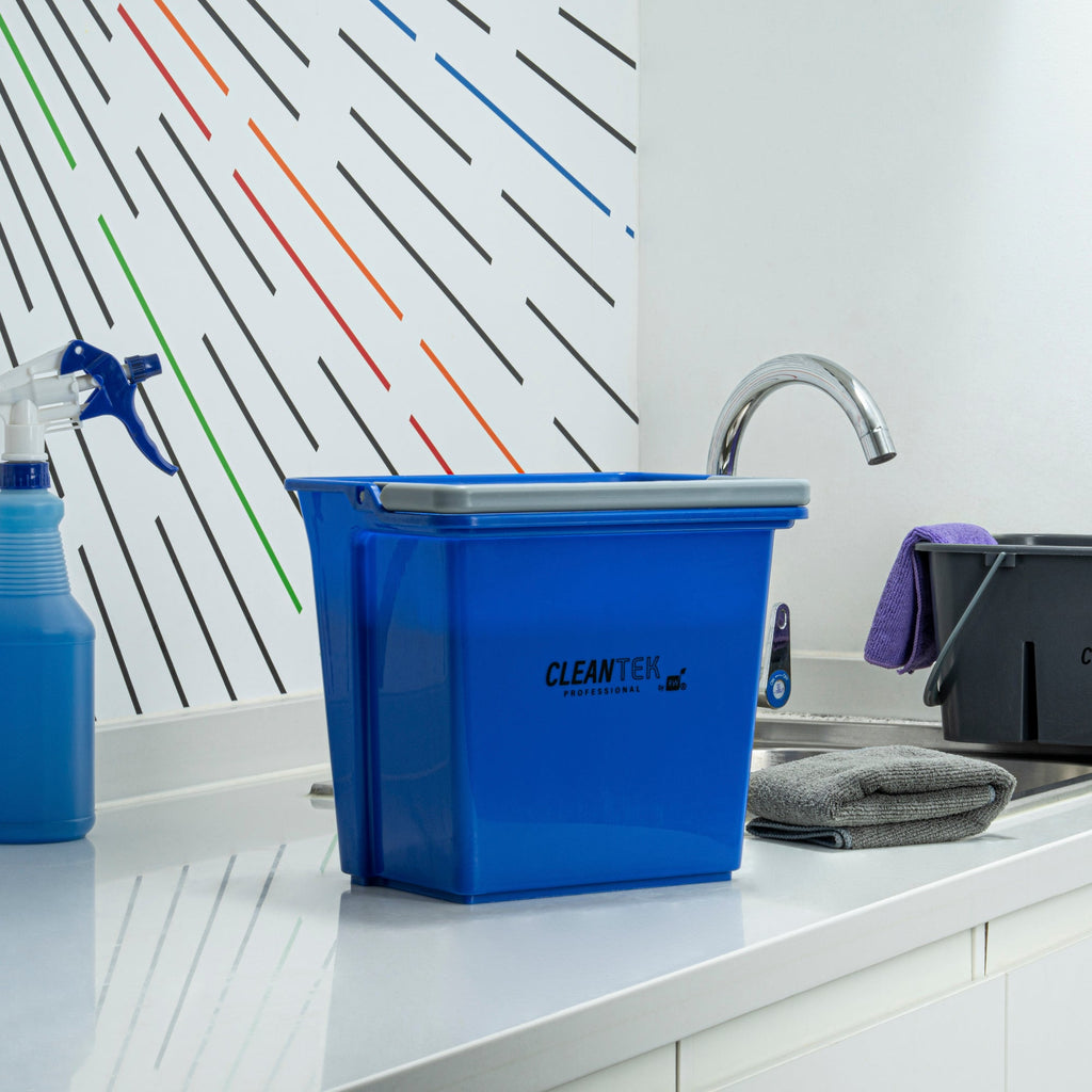 Clean Tek Professional 6 Qt Blue Cleaning Bucket - 9 1/4" x 7" x 8 3/4" - 1 count box