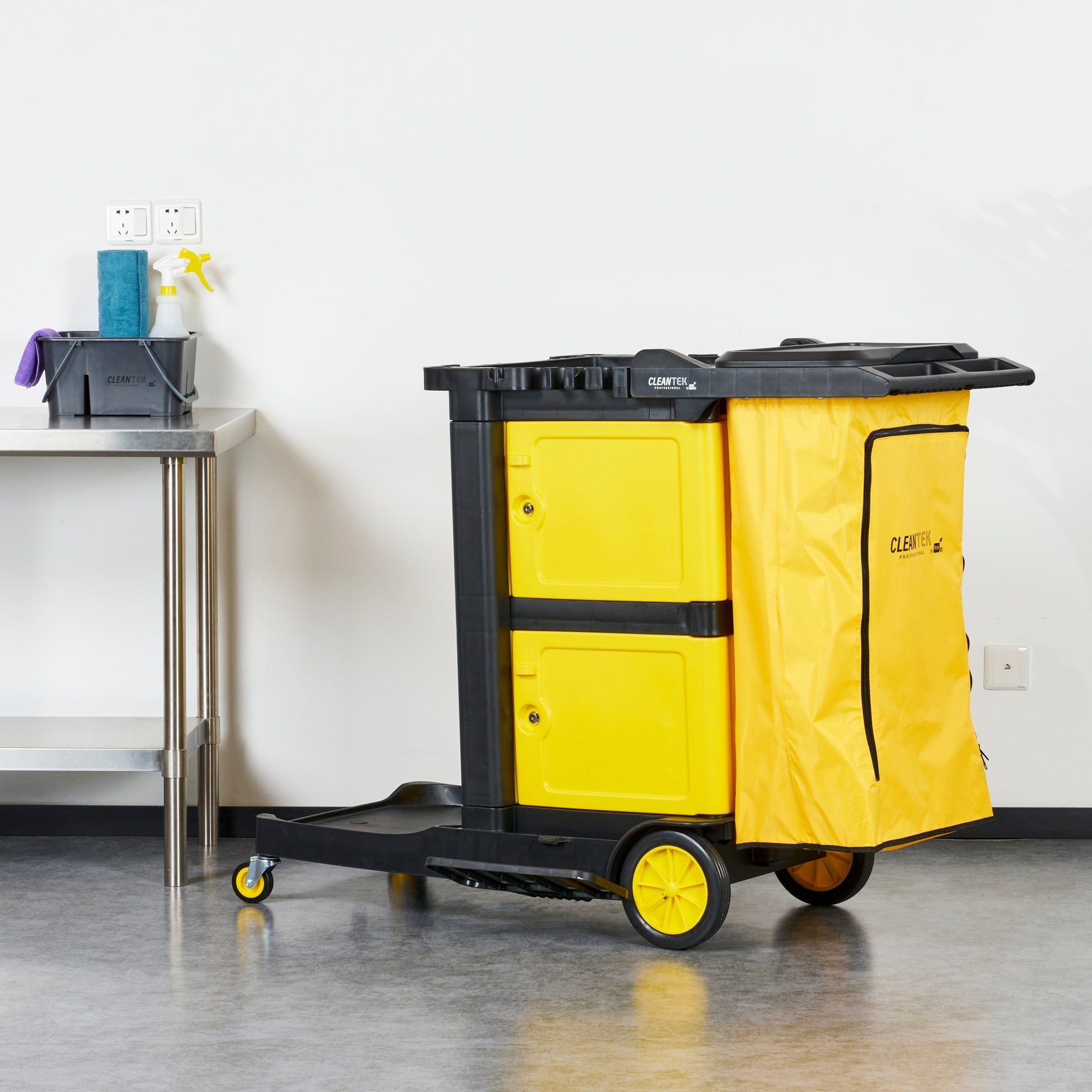 Clean Tek Professional Black Heavy Duty 3-Shelf Janitor Cart - 21 gal Bag, Lid,Double Locking Cabinet- 52 1/4" x 33 1/2" x 39" - 1 count box