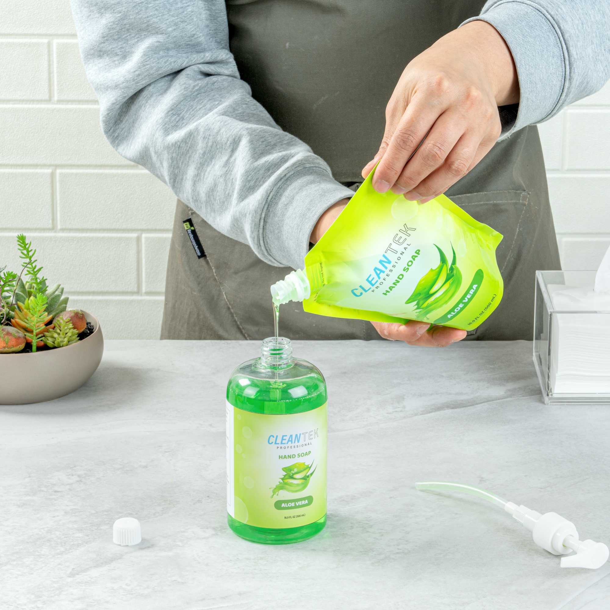 Clean Tek Professional 16.9 fl. oz Liquid Hand Soap Refill - Aloe Vera - 1 count box