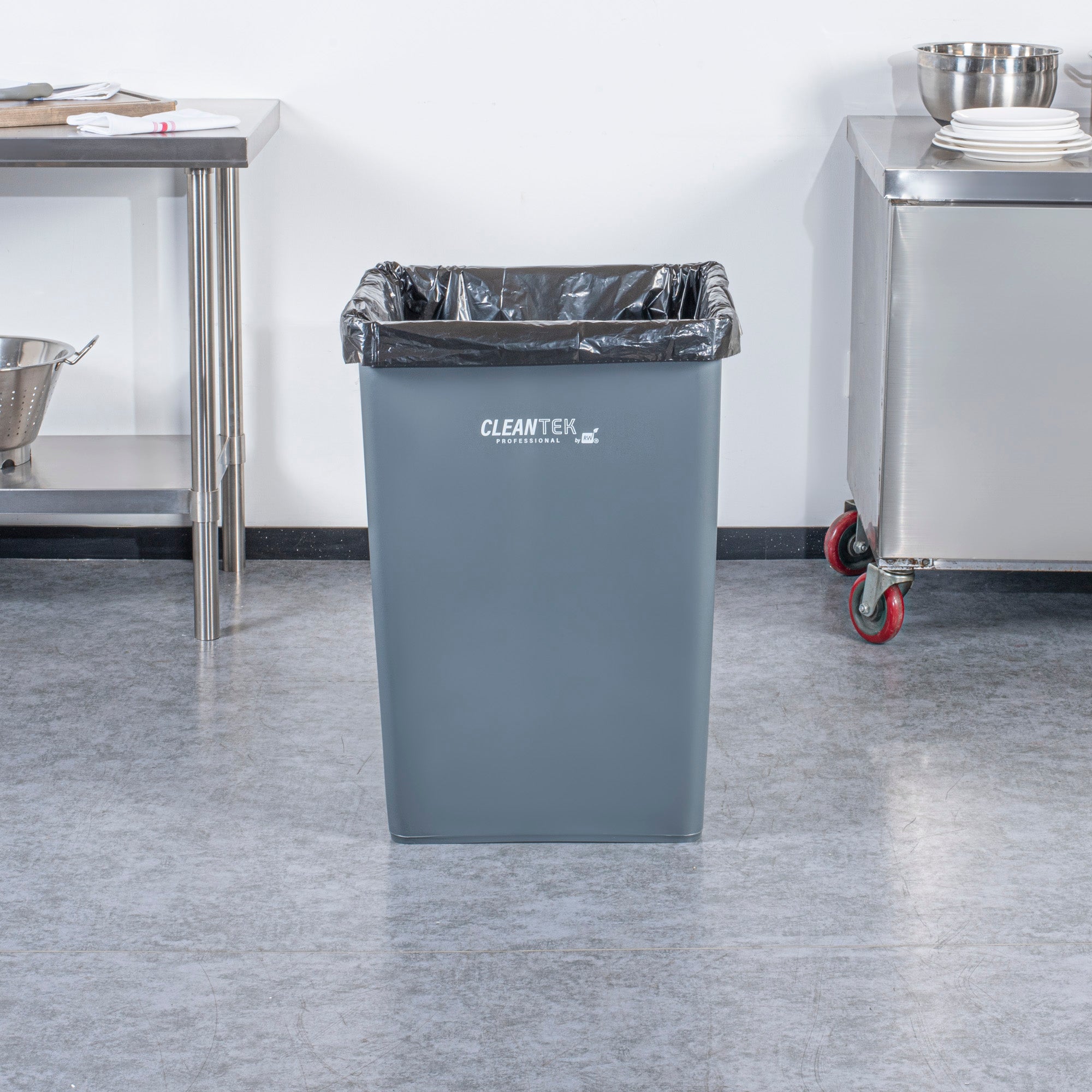 Clean Tek Professional 35 gal Square Gray Plastic Trash Can - 19 1/2" x 19 1/2" x 27 3/4" - 1 count box
