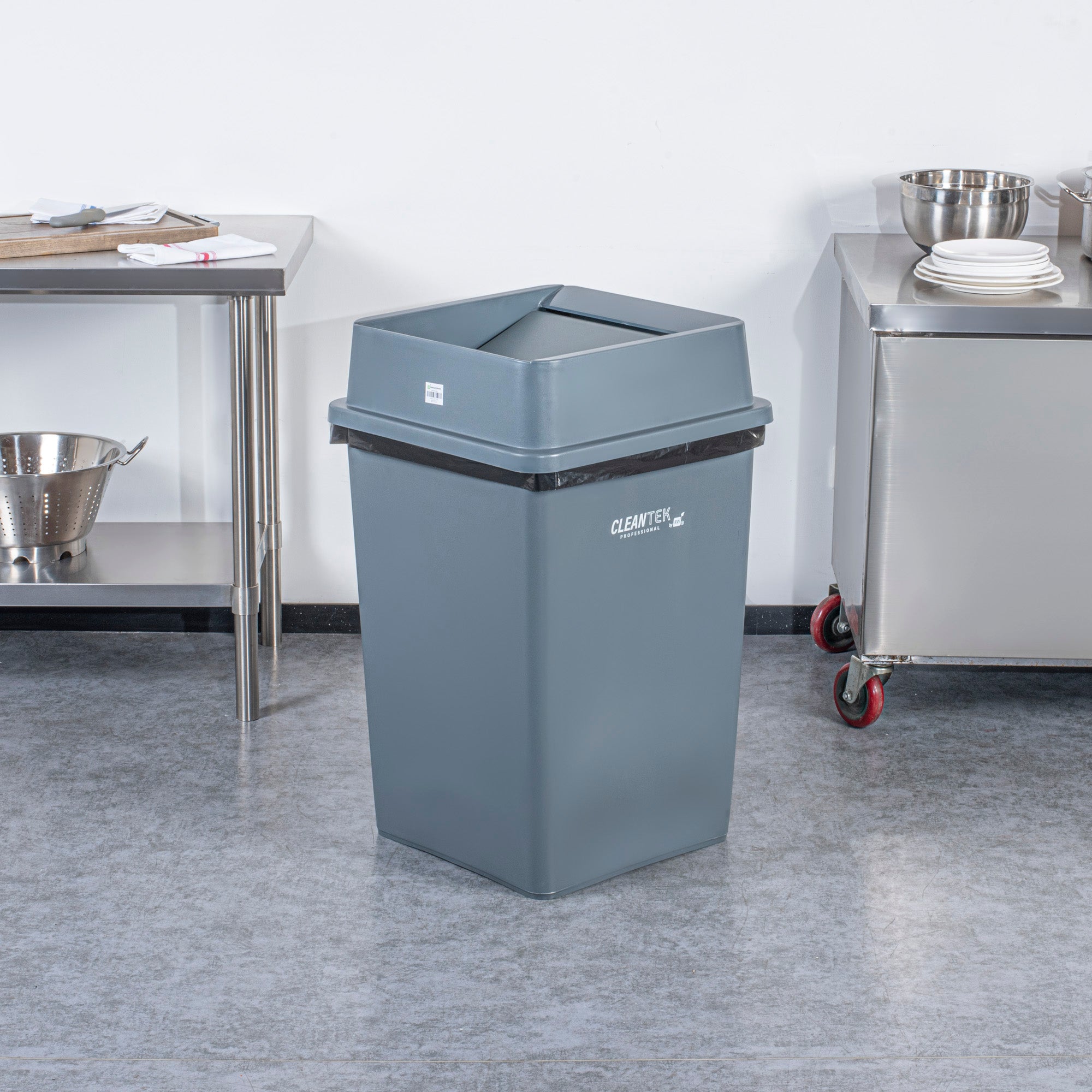 Clean Tek Professional Square Gray Plastic Swing Lid - Fits 35 / 50 gal Square Trash Can - 1 count box