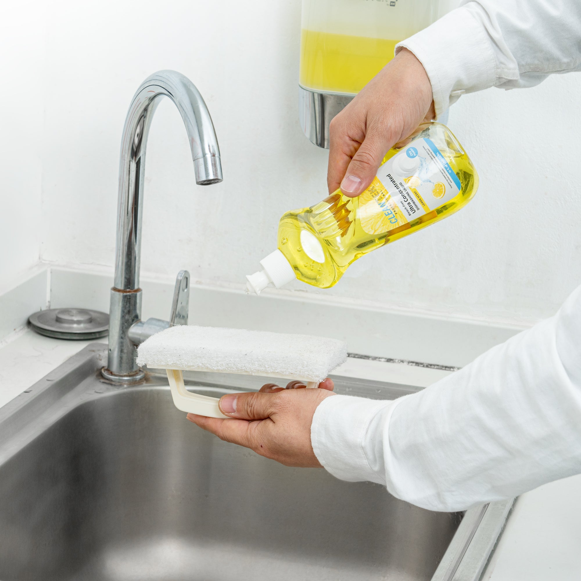 Clean Tek Professional 10 fl. oz Dishwashing Liquid - Ultra Concentrated, OXY Power, Lemon Scent - 36 count box