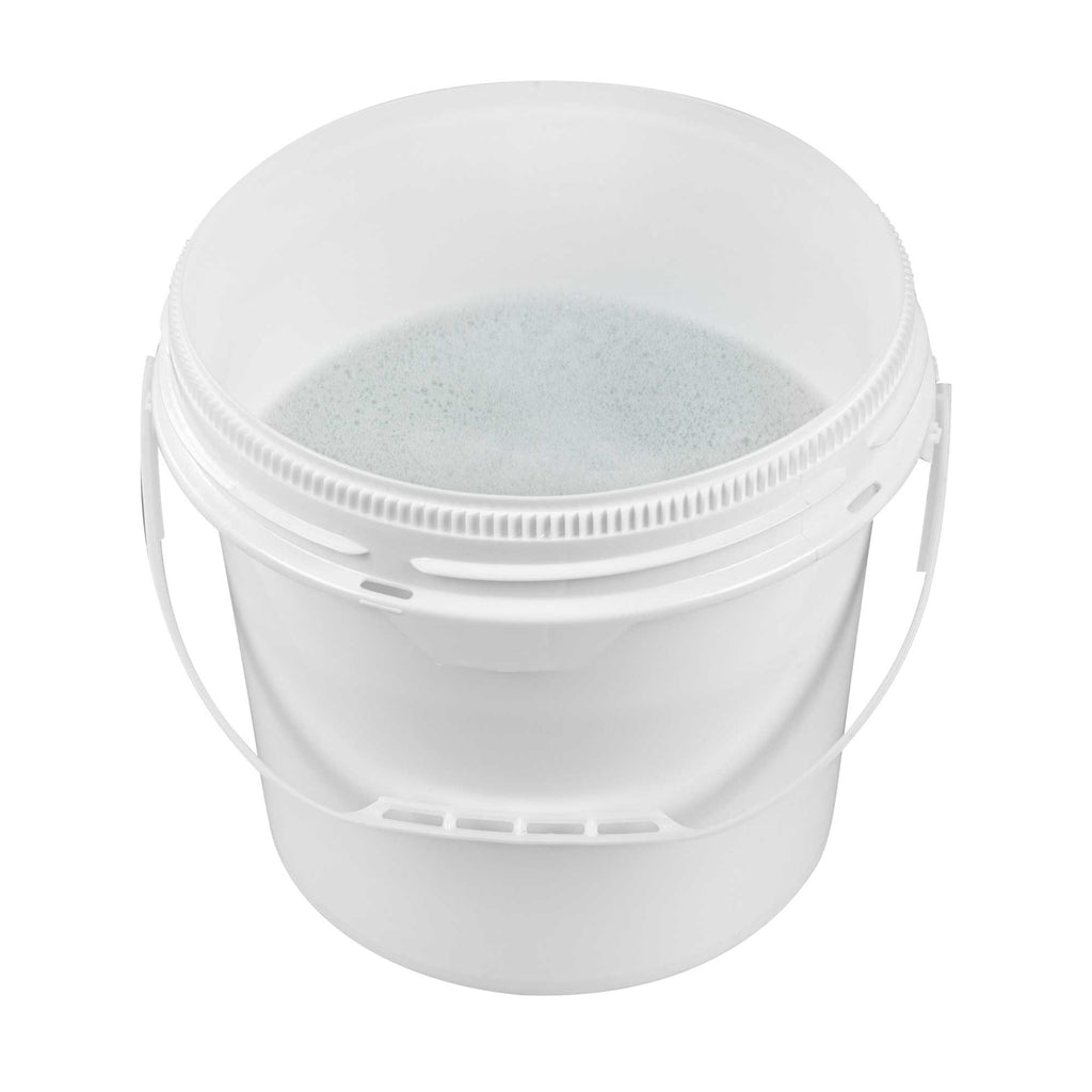 Met Lux 3.5 gal Round White Plastic Screw Top Pail - UN Rated - 11 1/4" x 11 1/4" x 11 1/2" - 1 count box