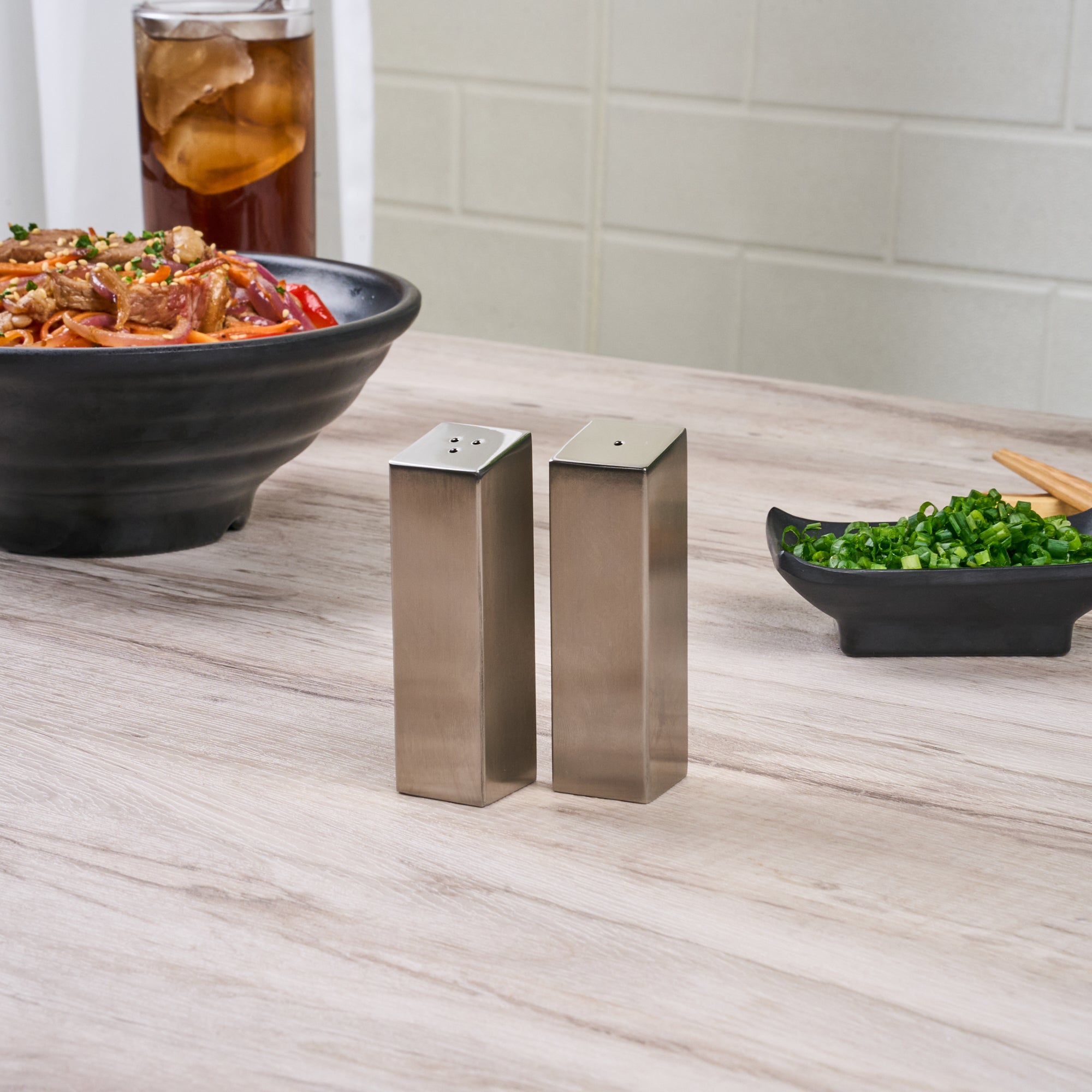 Chef 101 2 oz Silver Stainless Steel Rectangular Salt And Pepper Shaker Set - 1" x 1" x 3 1/4" - 1 count box
