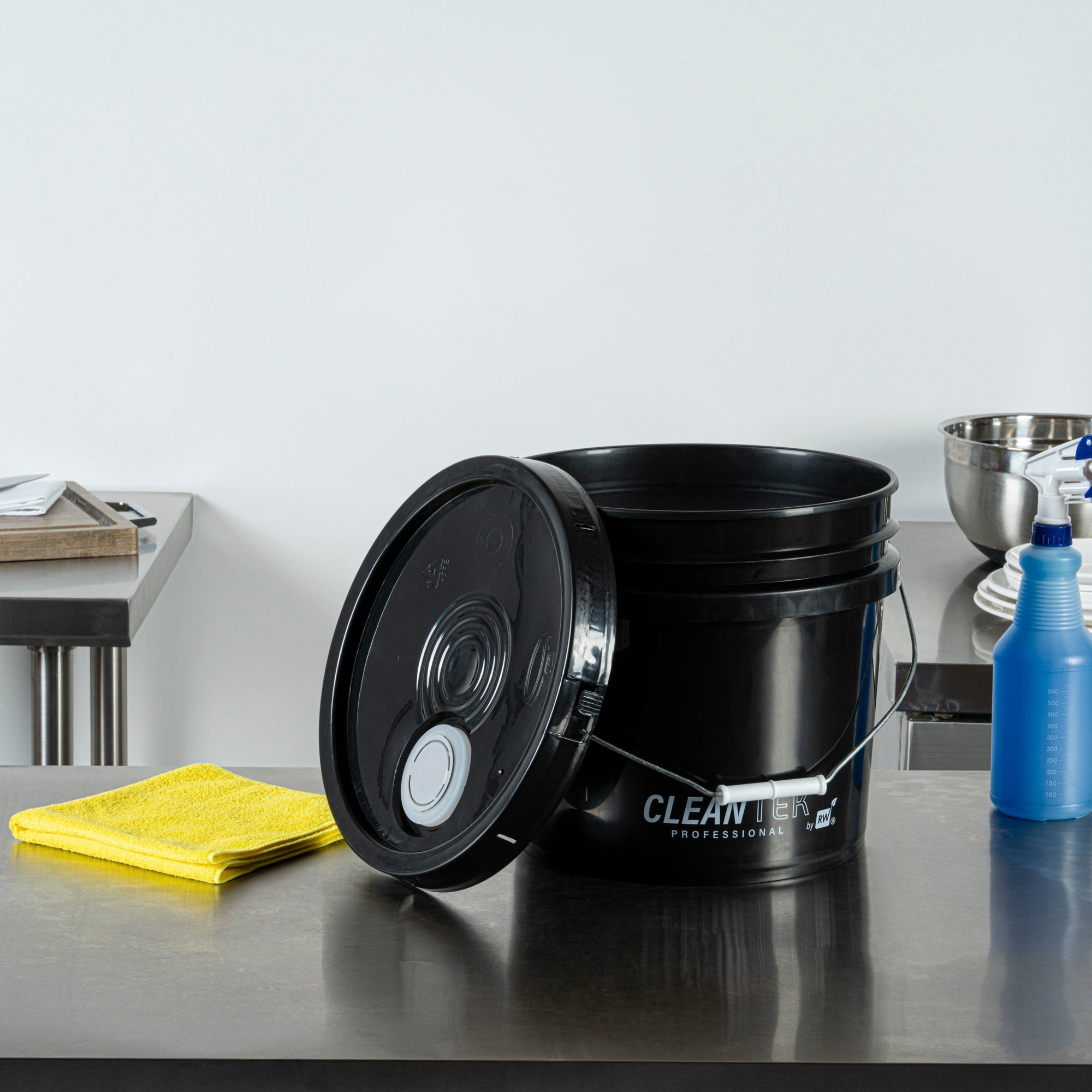 Clean Tek Professional Round Black Plastic Lid - Fits 3.5 and 5 Gal Pail, with Spout and Tear Tab, Gasket - 1 count box