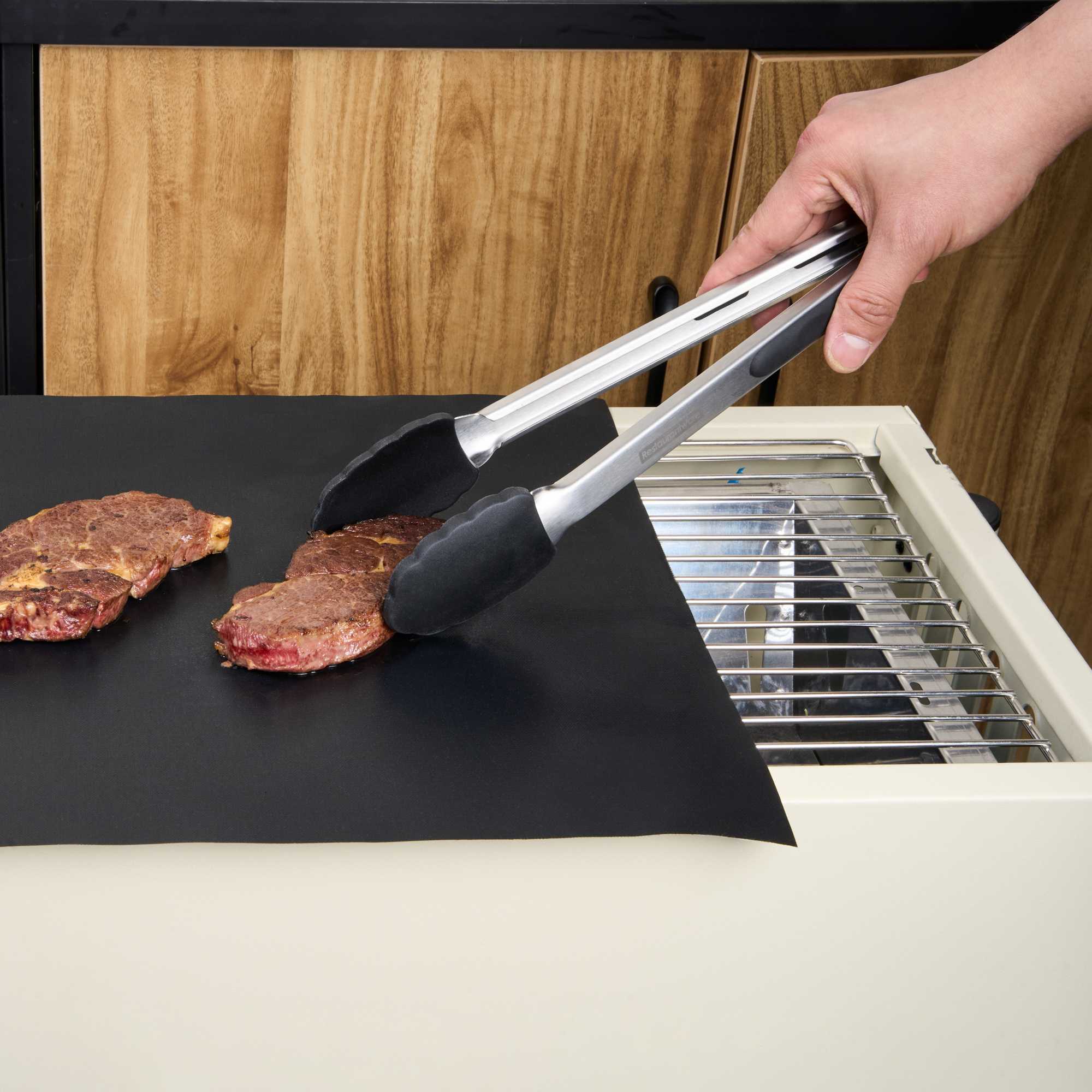 Met Lux Rectangle Fiberglass Reusable Grill Mesh Mat - Non-Stick - 11 3/4" x 15 3/4" - 5 count box