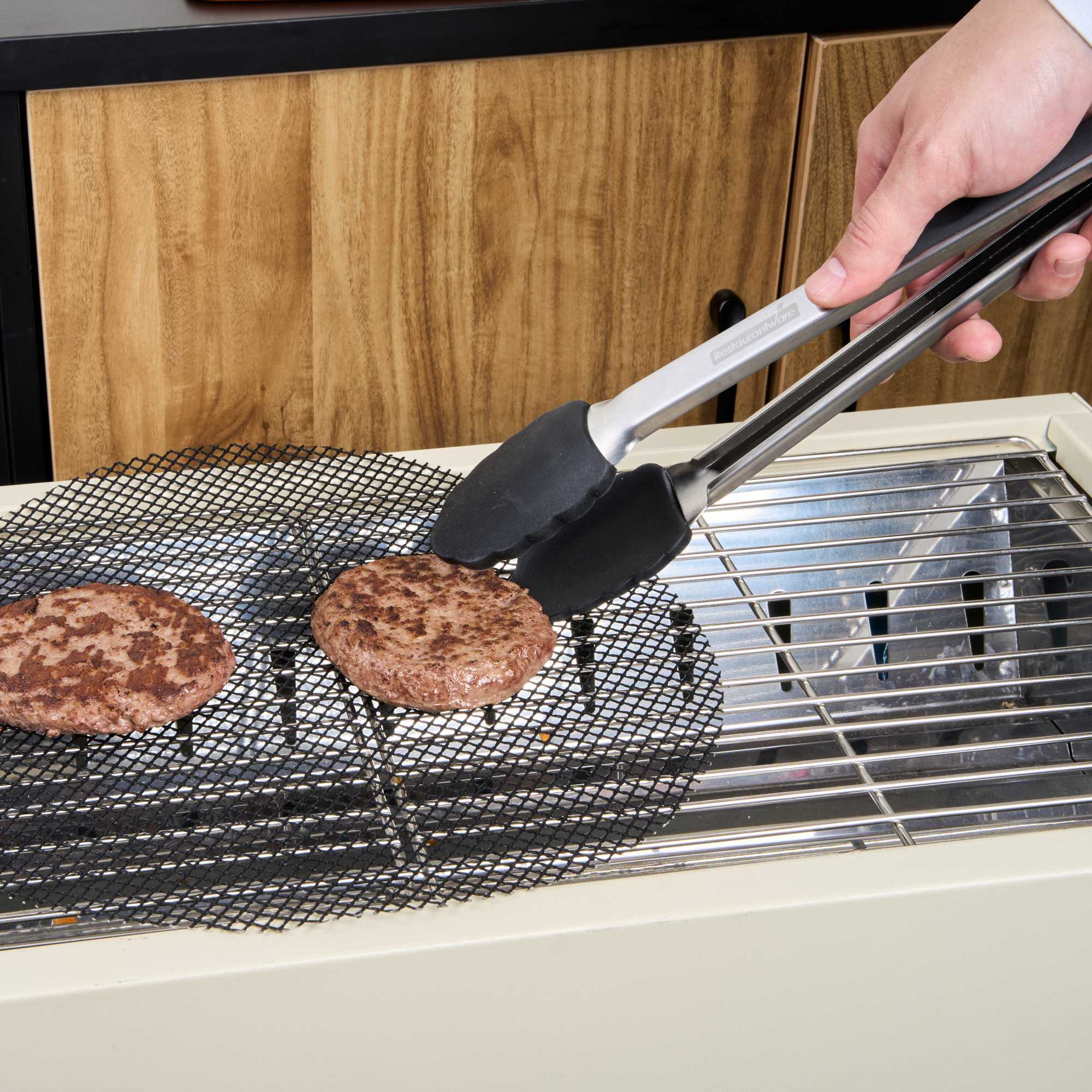 Met Lux Round Fiberglass Reusable Grill Mesh Mat - Non-Stick - 11 3/4" x 11 3/4" - 5 count box