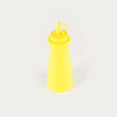 Sauce Tek 16 oz Yellow Plastic Squeeze Bottle - with Cap - 2 3/4" x 2 3/4" x 7 3/4" - 1 count box