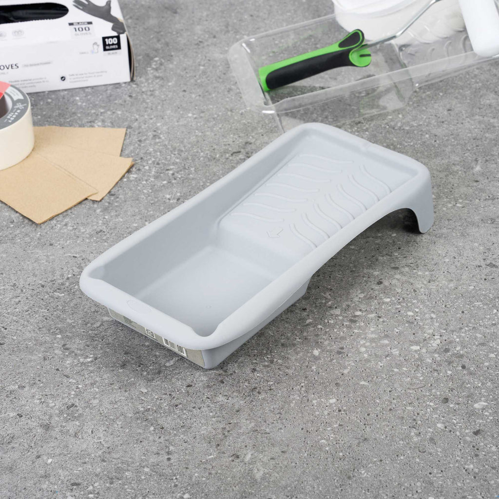 Handy Tek 1.5 qt Gray Plastic Paint Tray - 14" x 7" x 2 1/2" - 96 count box