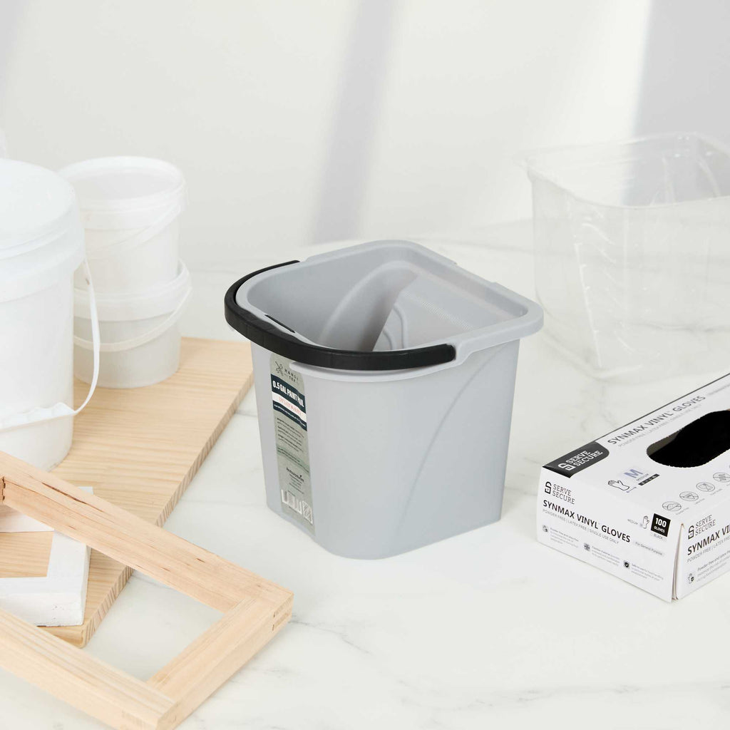 Handy Tek 0.5 gal Gray Plastic Paint Pail - with Magnetic Brush Holder - 7 3/4" x 7 1/2" x 6 3/4" - 1 count box