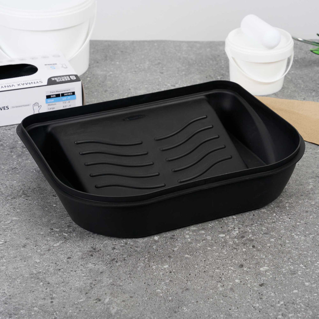 Handy Tek 5 qt Black Plastic Paint Tray / Pail Lid - Fits 3.5 gal Paint Pail - 14 3/4" x 12" x 3" - 1 count box