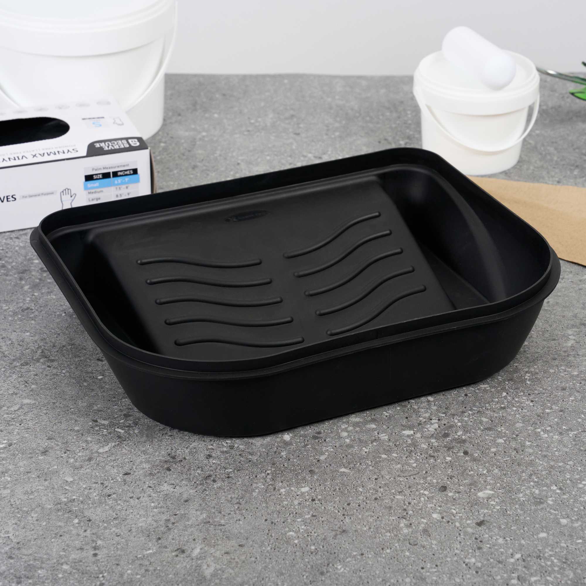 Handy Tek 5 qt Black Plastic Paint Tray / Pail Lid - Fits 3.5 gal Paint Pail - 14 3/4" x 12" x 3" - 1 count box