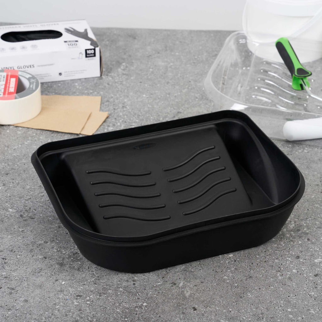 Handy Tek 5 qt Black Plastic Paint Tray / Pail Lid - Fits 3.5 gal Paint Pail - 14 3/4" x 12" x 3" - 1 count box