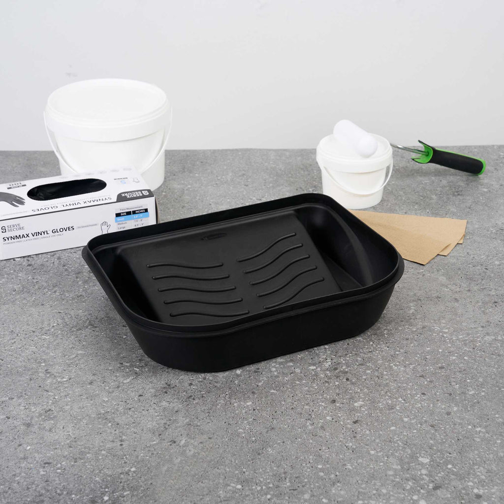 Handy Tek 5 qt Black Plastic Paint Tray / Pail Lid - Fits 3.5 gal Paint Pail - 14 3/4" x 12" x 3" - 24 count box