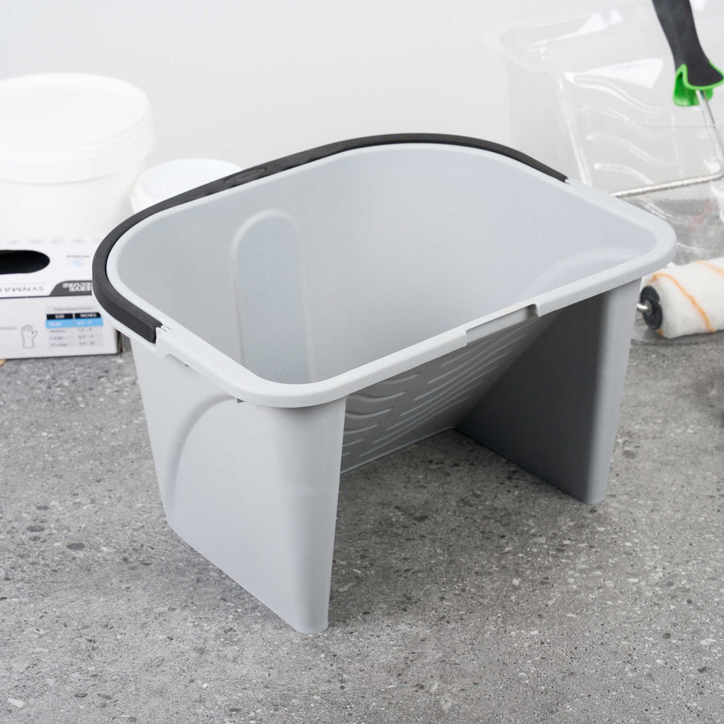 Handy Tek 3.5 gal Gray Plastic Paint Pail - 15 3/4" x 12 3/4" x 9" - 12 count box