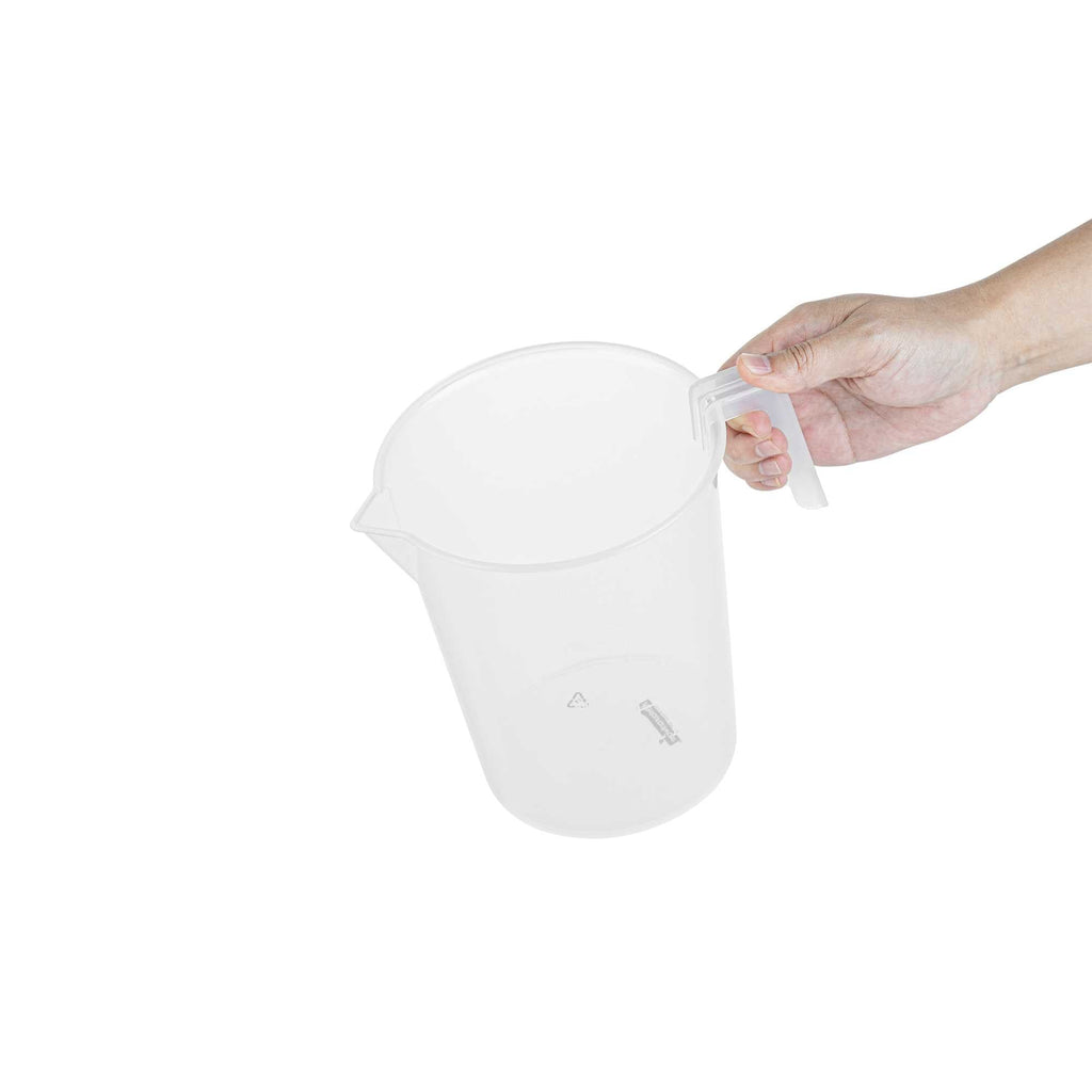 Chef 101 2 qt (8 cups) Clear Plastic Measuring Cup - 6 3/4" x 4 3/4" x 7" - 1 count box