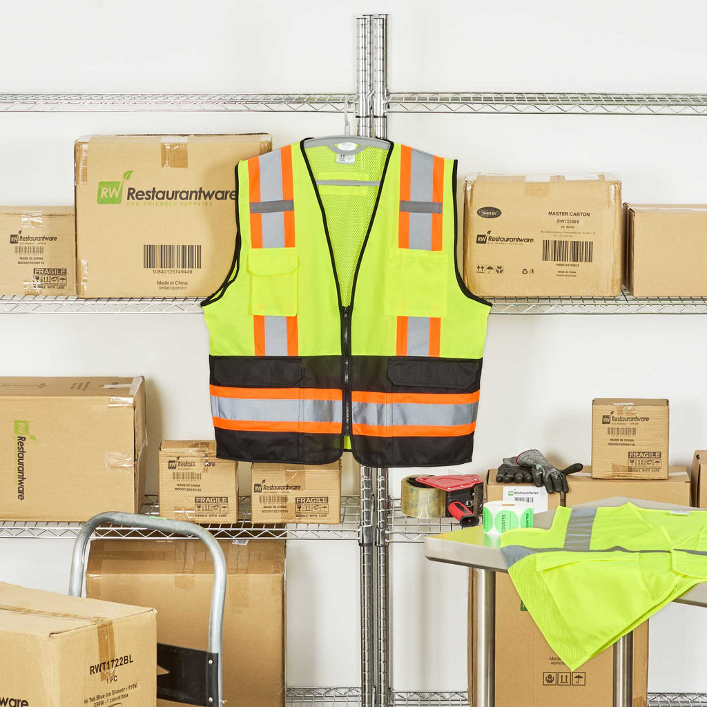 Be Safe Type R Class 2 Lime S/M Deluxe High Visibility Safety Vest - Zipper Closure, Black Panel, Reflective Tape - 1 count box