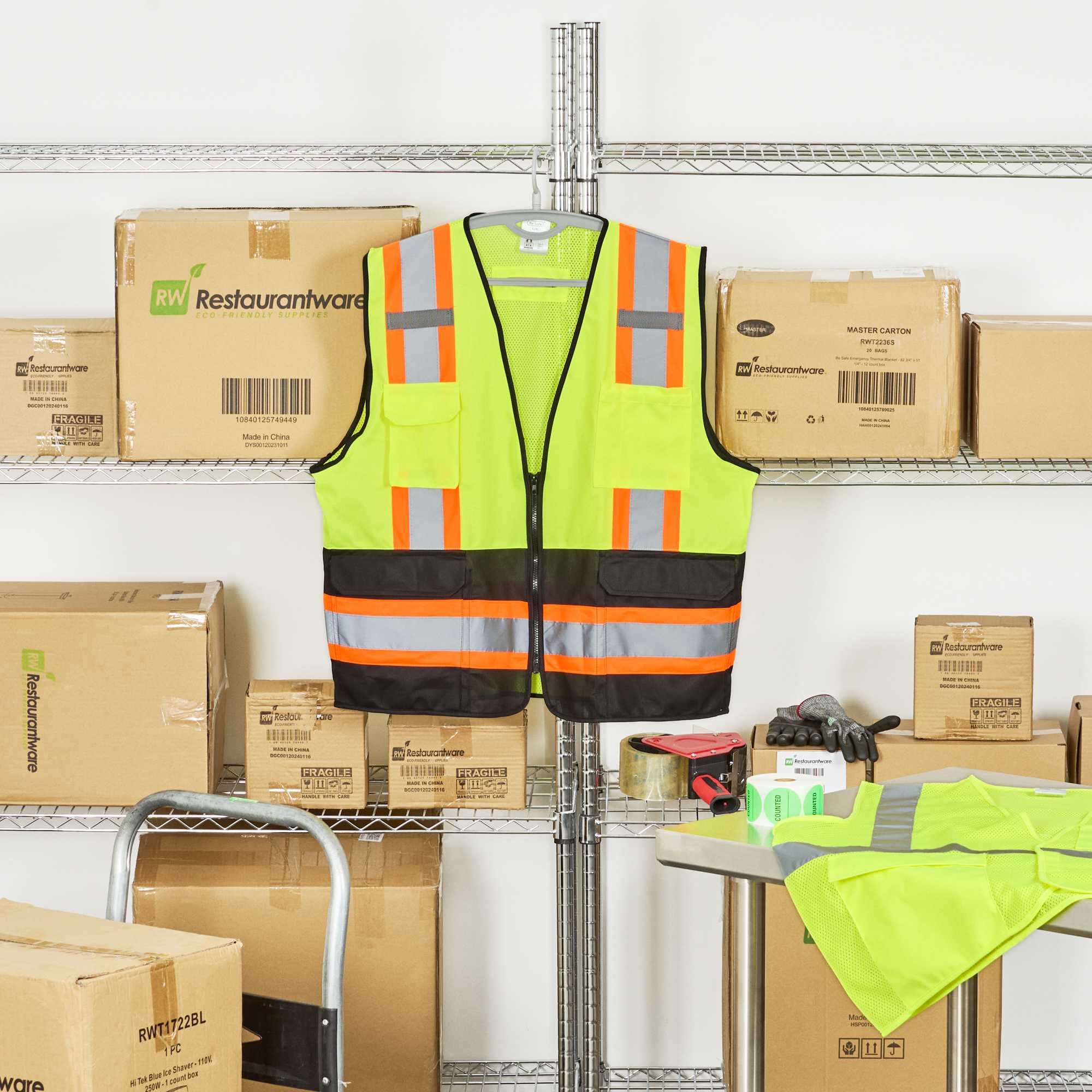 Be Safe Type R Class 2 Lime S/M Deluxe High Visibility Safety Vest - Zipper Closure, Black Panel, Reflective Tape - 20 count box