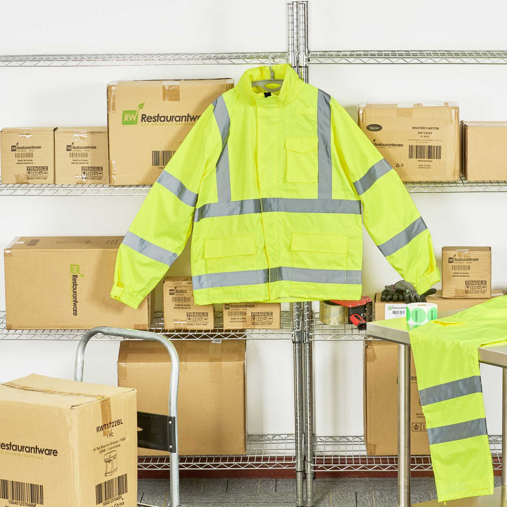 Be Safe Type R Class 3 Lime L High Visibility Lightweight Rain Jacket - Zipper Closure, Reflective Tape - 1 count box