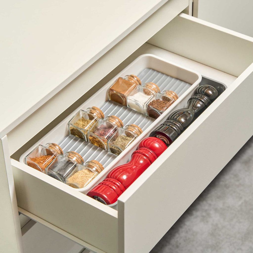 Clean Tek Professional Gray and White Plastic Expandable 3-Tier Spice Drawer Organizer - 15 1/2" x 5 1/2" x 2 1/4" - 12 count box