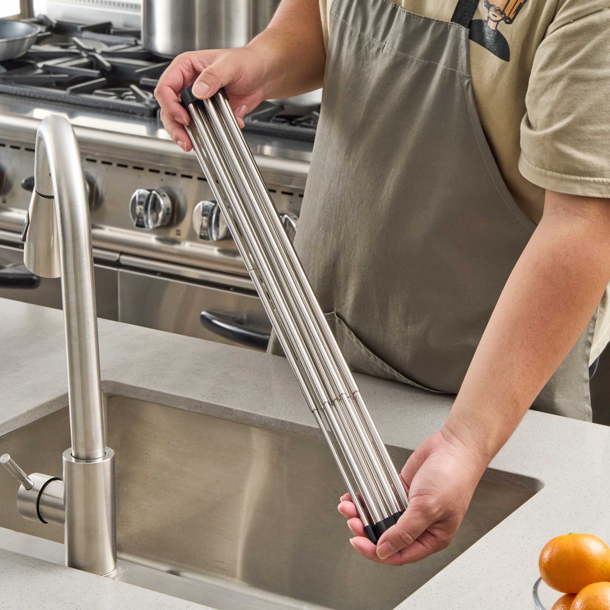 Clean Tek Professional Gray Stainless Steel Over-Sink Roll-Up Drying Rack - Extendable, Non-Slip - 15 3/4" x 9 1/2" - 12 count box