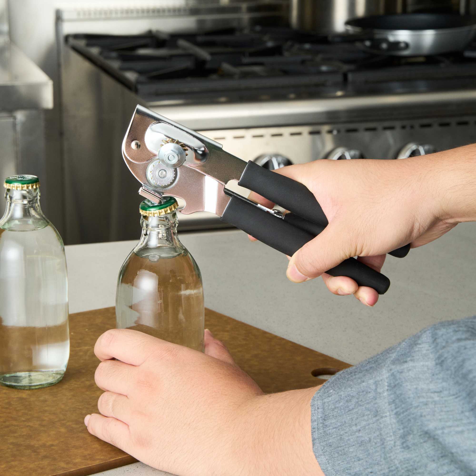 German Standard Black Stainless Steel Handheld Crank Can Opener - Magnetic Lid Lifter,Long Handles - 8 3/4" x 2 1/4" x 3 1/2" - 36 count box