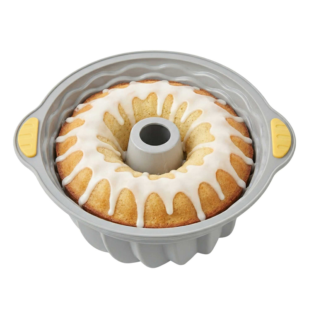 Pastry Tek Gray Silicone Kugelhopf / Fluted Bundt Cake Pan - Non-Stick, with Handles - 11 1/4" x 10 1/4" x 4" - 4 count box