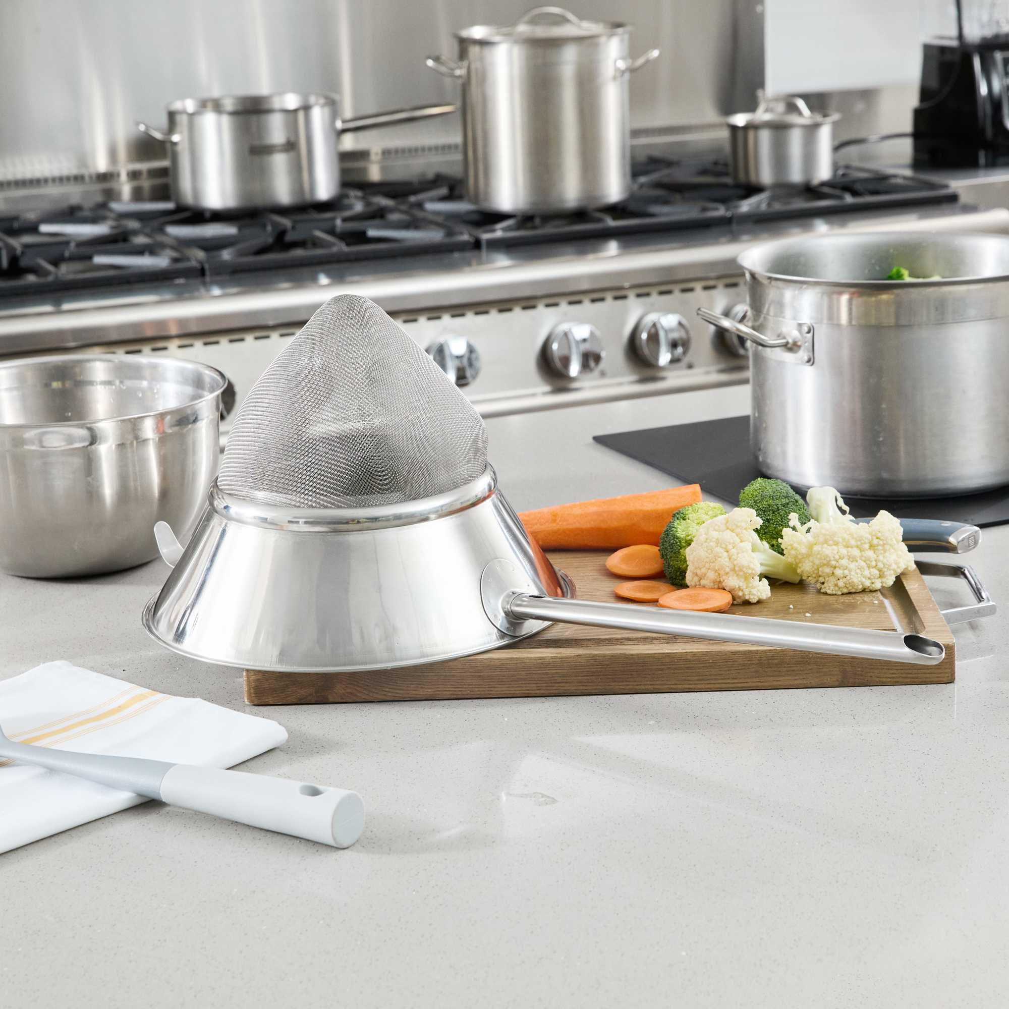 Met Lux Stainless Steel Bouillon / Chinois Strainer - Extra Fine Mesh - 11 3/4" - 1 count box