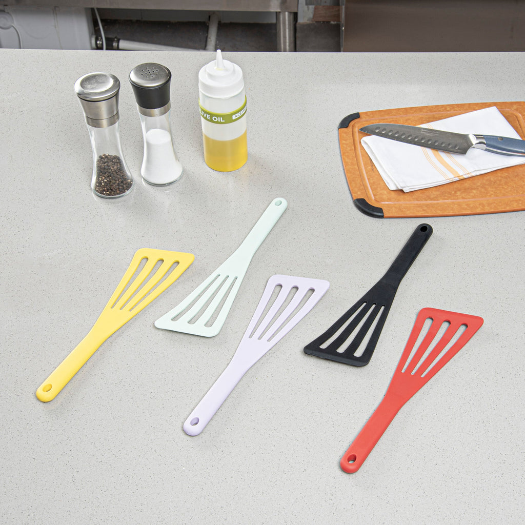 Met Lux Black Silicone High Temperature Slotted Turner / Spatula - 12 1/4" - 200 count box