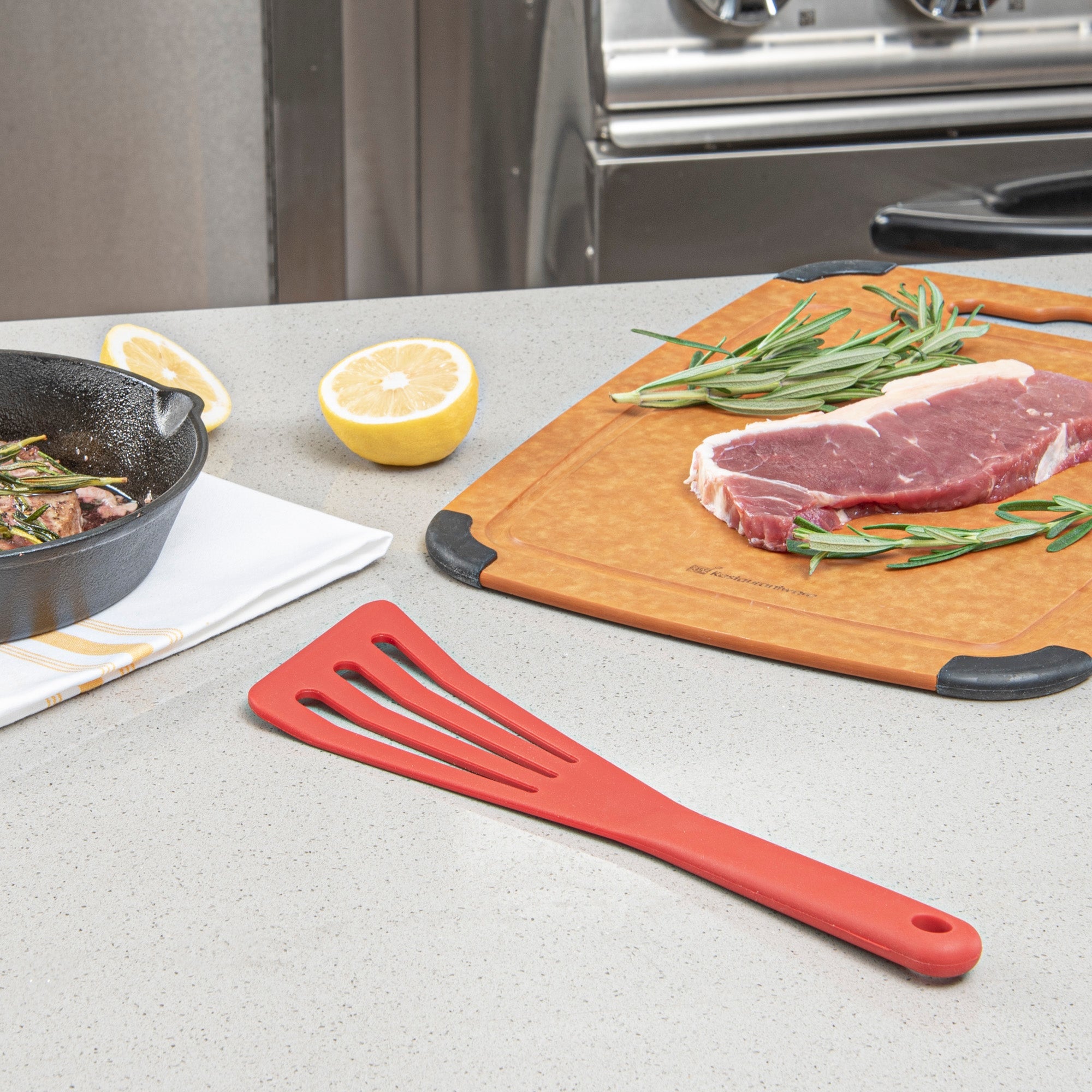 Met Lux Red Silicone High Temperature Slotted Turner / Spatula - 12 1/4" - 200 count box