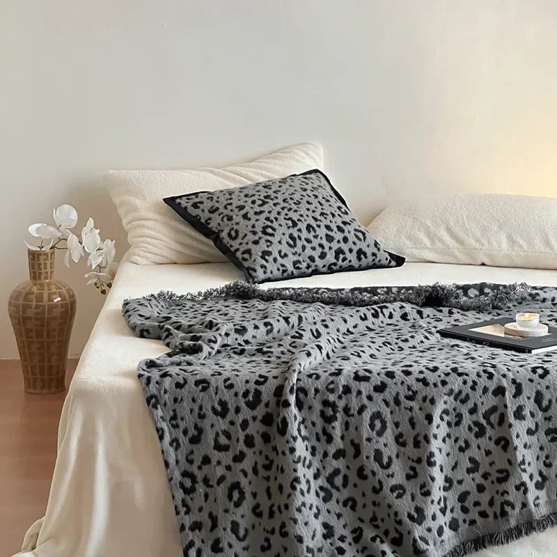 DecorBites™ Leopard Print Luxury Mink Fur Blanket for Bed and Sofa