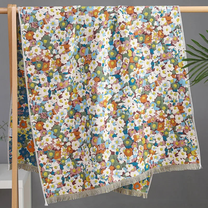 DecorBites™ Country Flowers Cotton Bath Towel