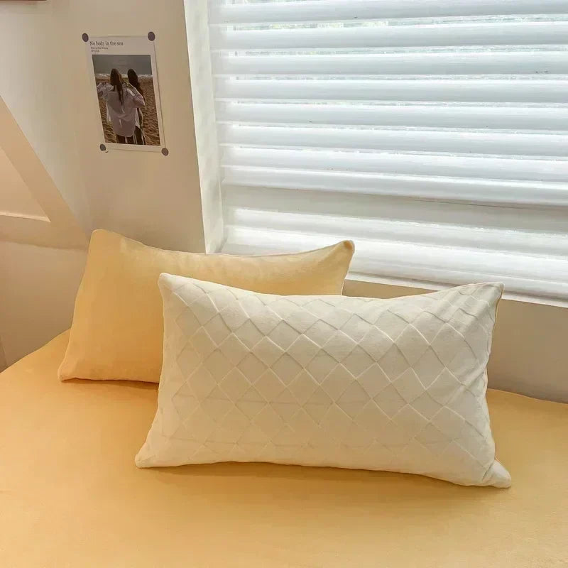 DecorBites™ High-Density Milk Fleece Warm Bedding Set for Winter