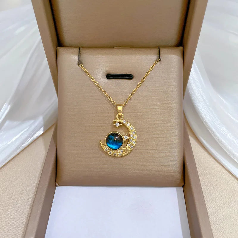 Stainless Steel Crescent Moon Pendant Necklace | Vintage Gold Choker Jewelry for Women