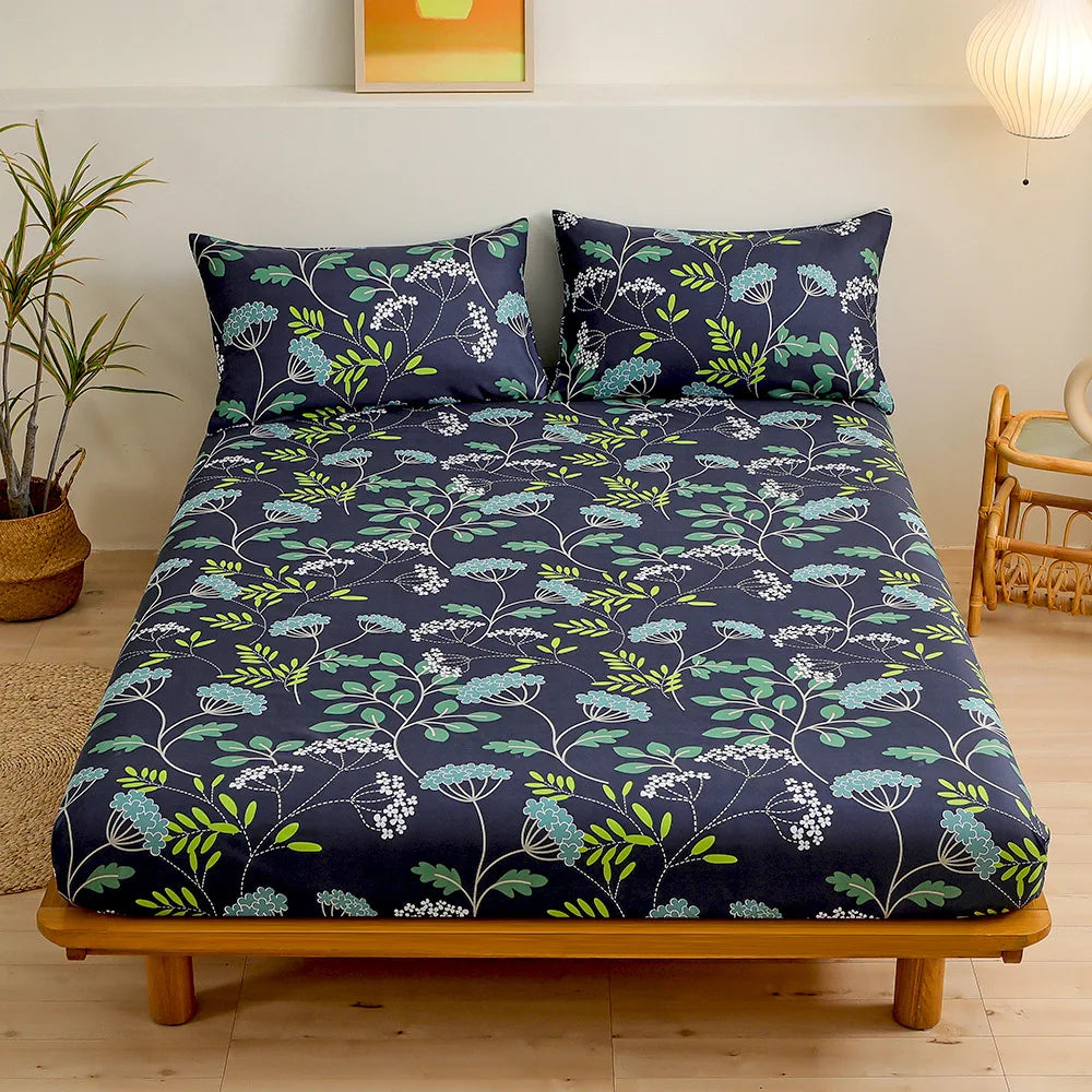 DecorBites™ Golden Feather Sheet Set: Fitted Sheet & 2 Pillowcases, All Season Bedspread