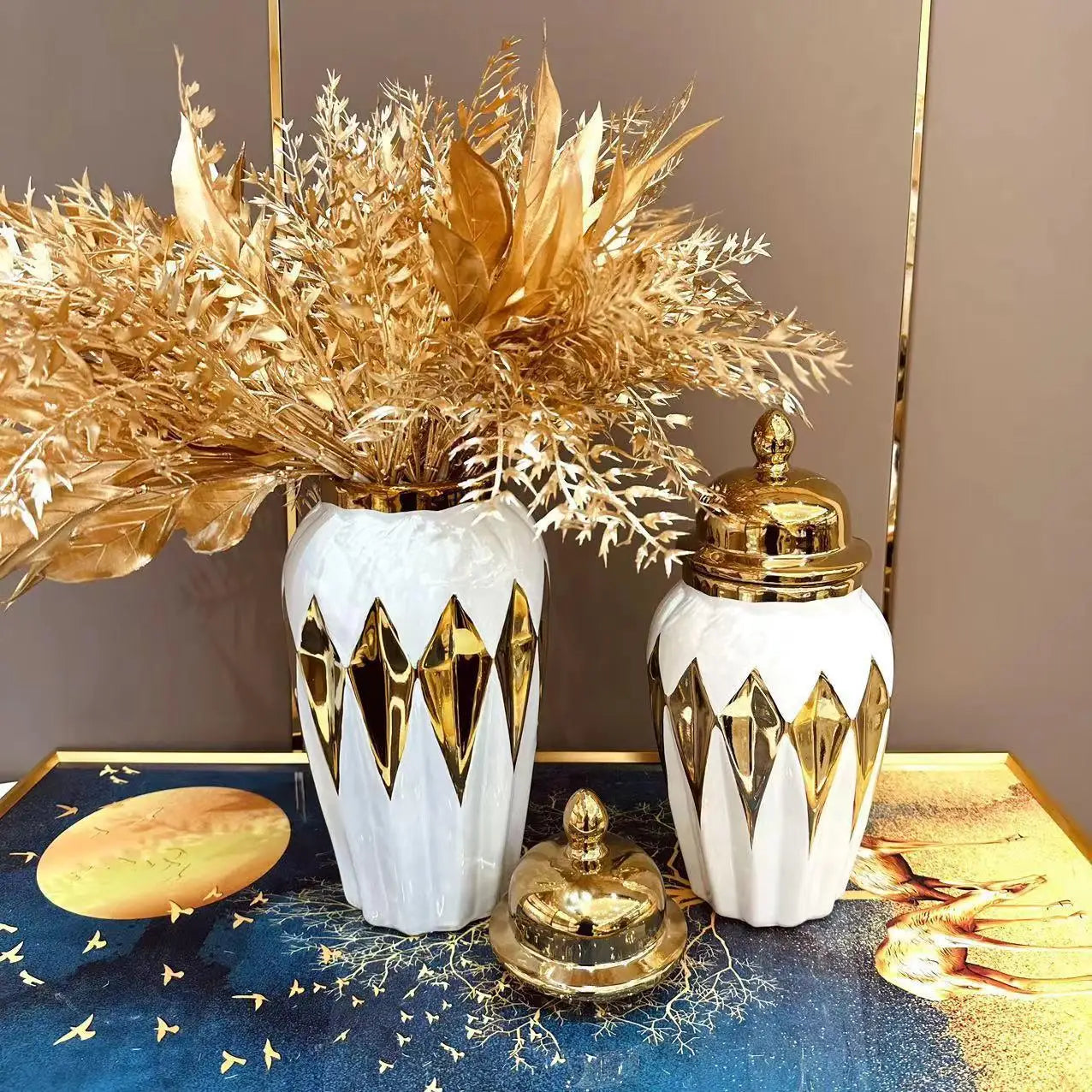 DecorBites™ Gold Diamond Check Ceramic Vase - Vintage Handicraft Decoration