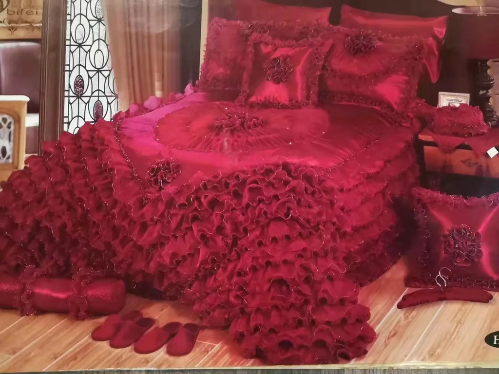 DecorBites™ Luxe Champagne Jacquard Lace Bedspread Set with Pillowcases