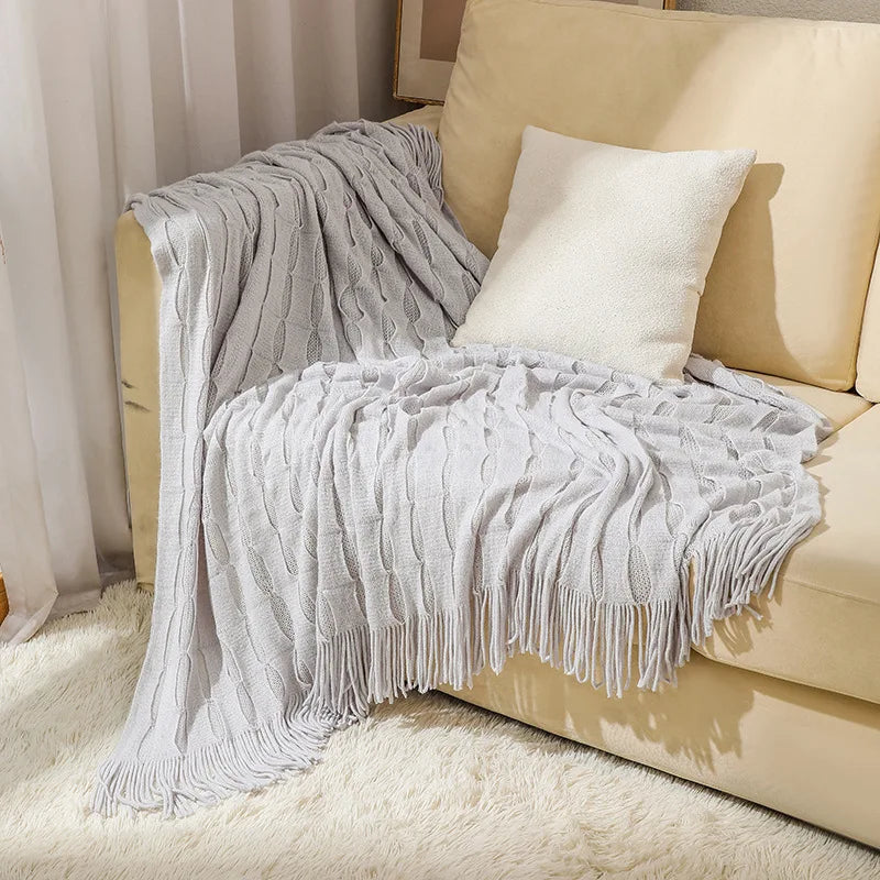 DecorBites™ Knitted Geometric Throw Blanket