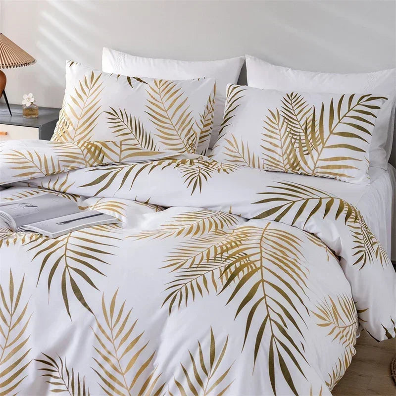 DecorBites™ Gold Print Queen Duvet Set with 2 Pillowcases - Soft & Stylish Bedding Solution