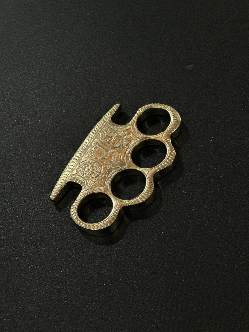 Custom Handmade Brass Engraved Knuckle Duster with Belt Loop Leather Case – Solid Brass Self-Defense Tool