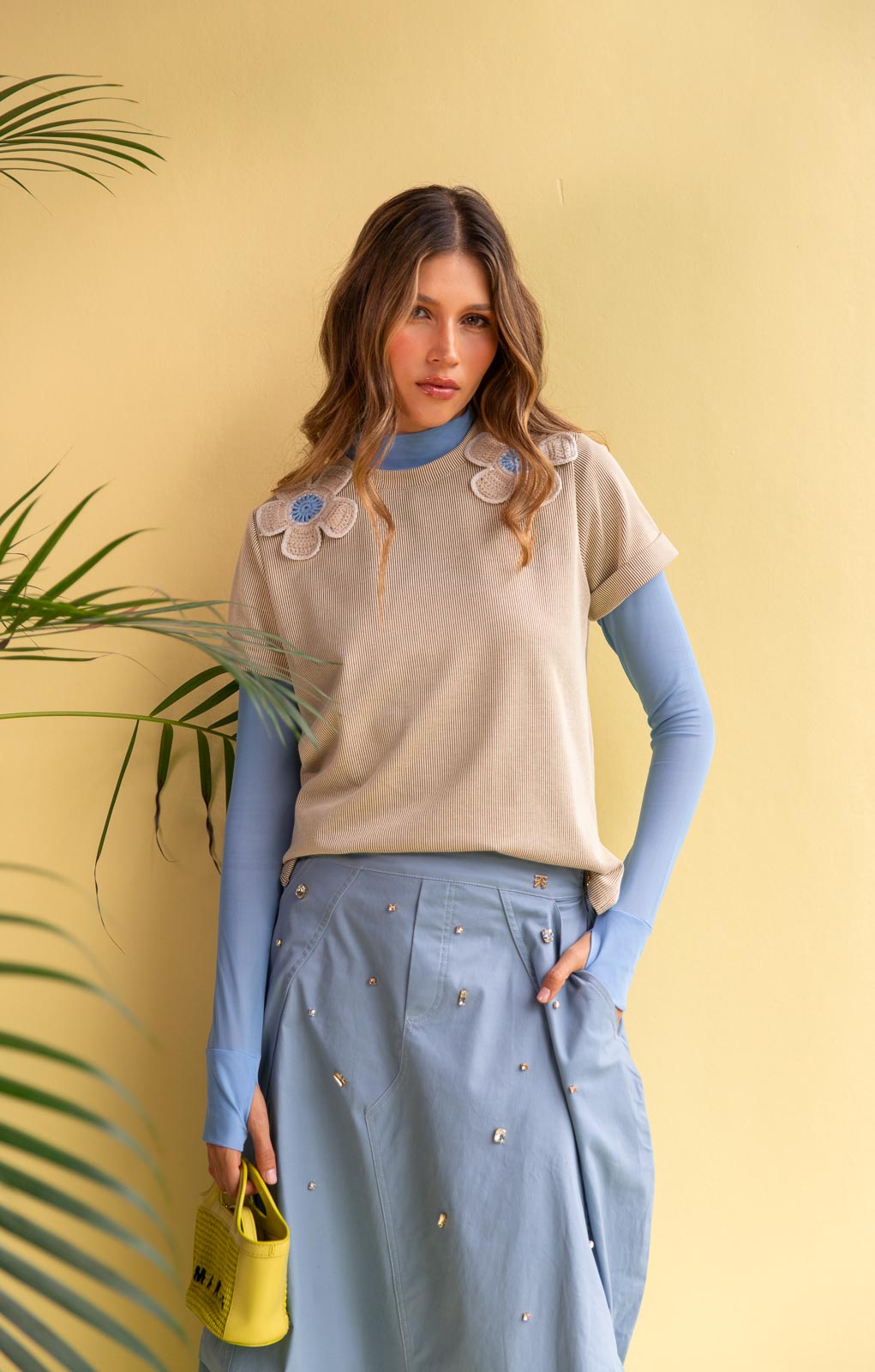 Top Daisy Sand