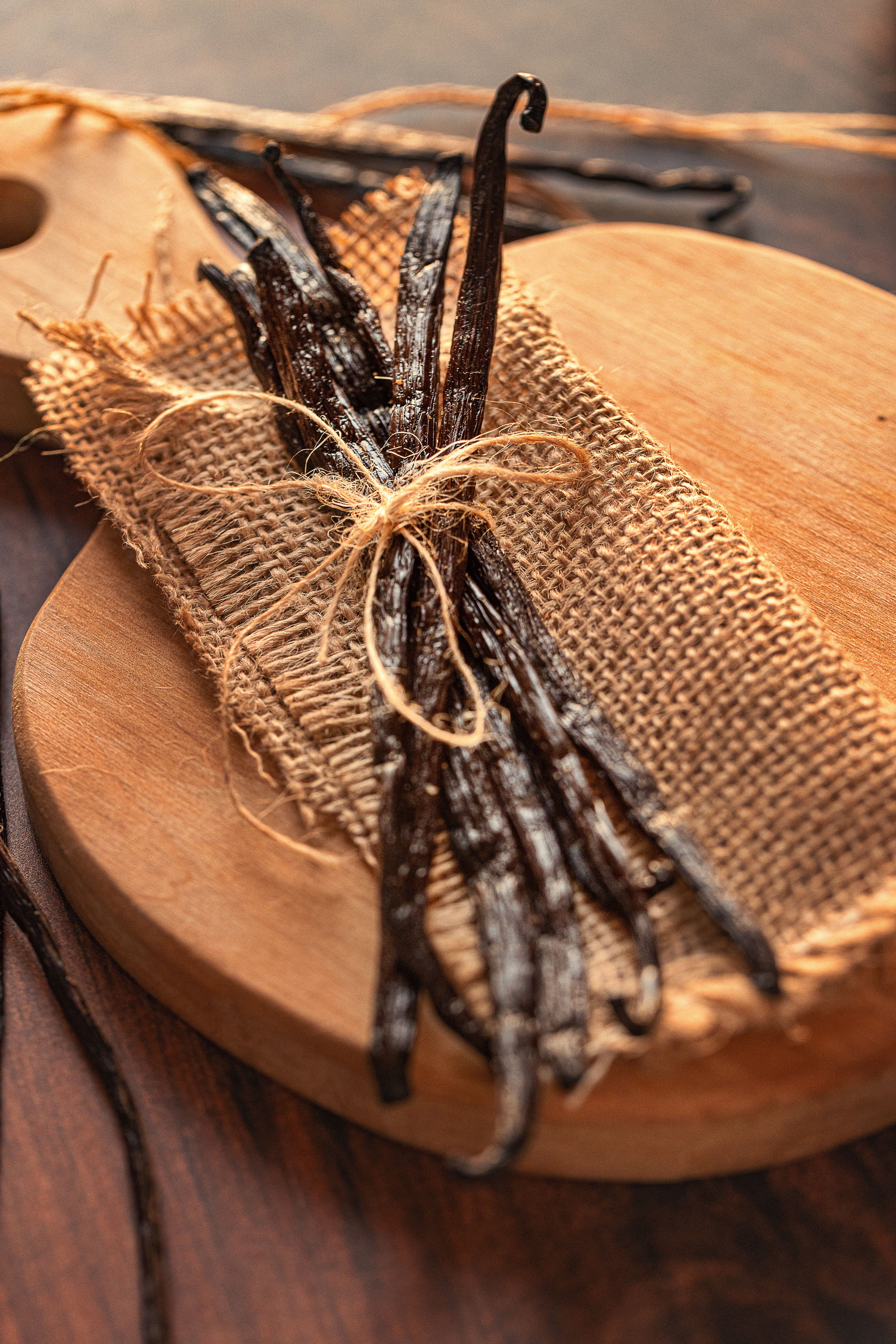 Organic Madagascar Vanilla Beans - Whole Grade A Vanilla Pods for Vanilla Extract and Baking