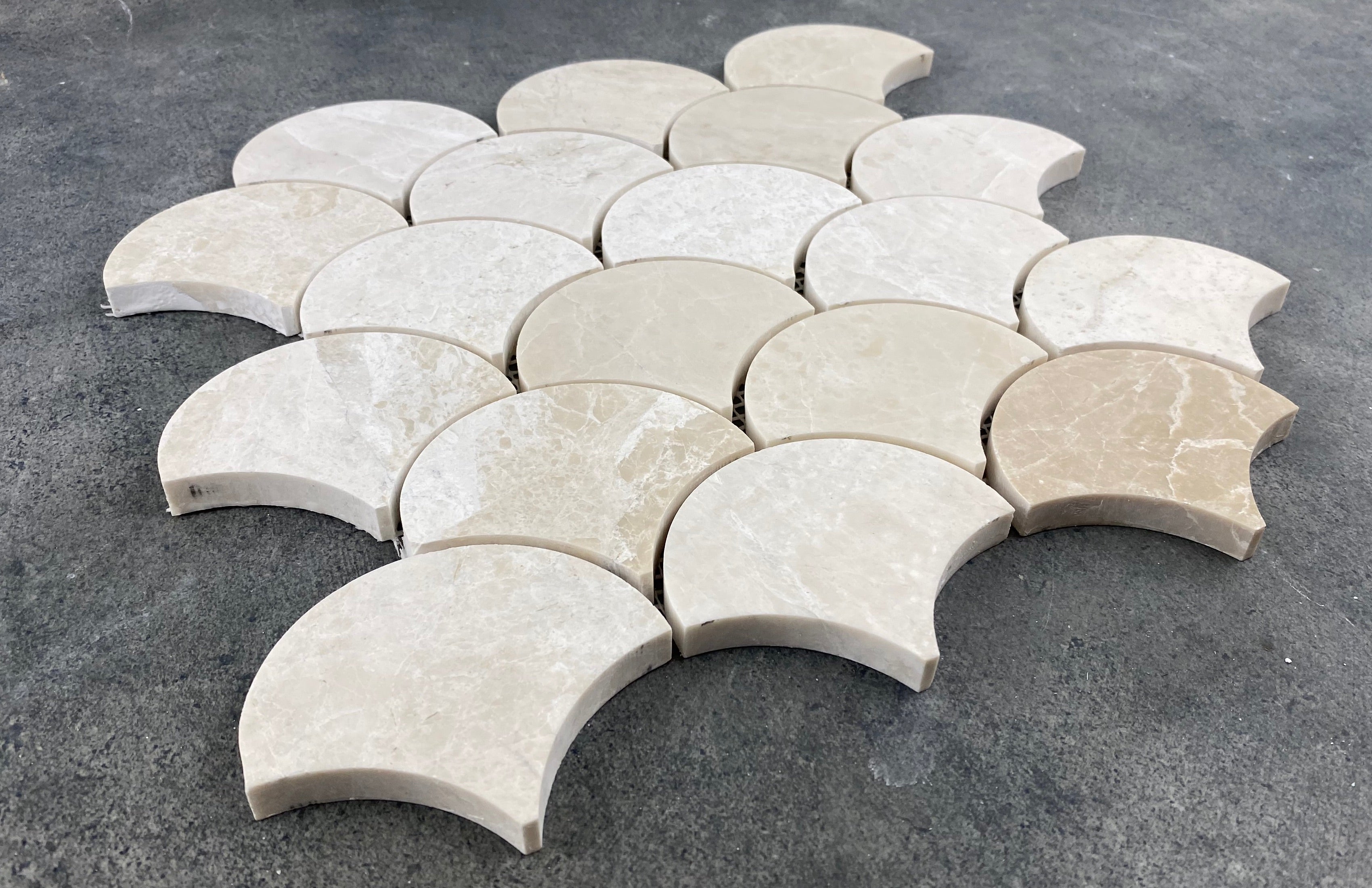 Vanilla Beige Marble Laguna Mosaic Tile - Pre Assembled Mesh 12x12