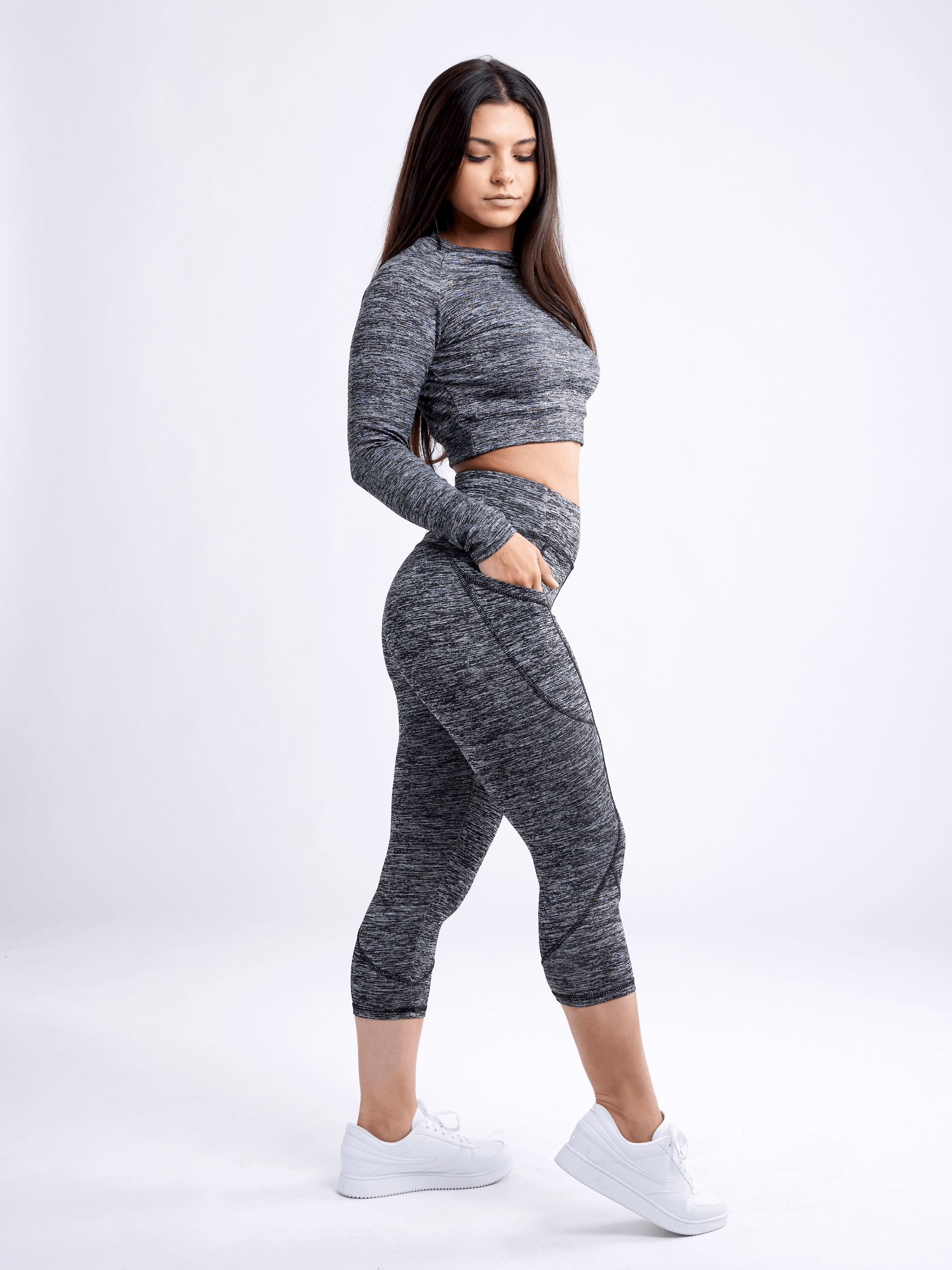 JupiterGear Mid-Rise Capri Fitness Leggings with Side Pockets