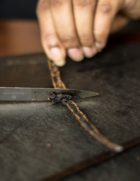 Premium Organic Madagascar Vanilla Beans – Grade A (50 Count)
