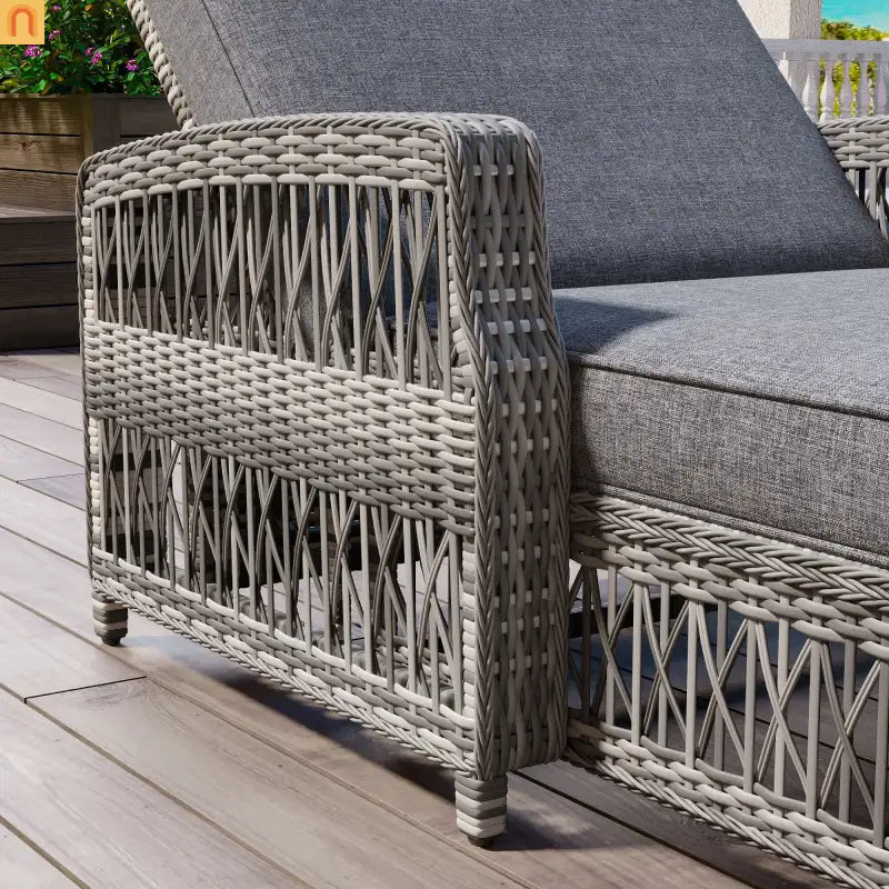 Chaise Lounge Wicker Gray 4-Position Adjustable Cushion 400 lb