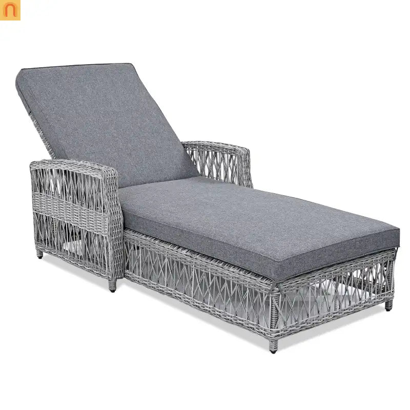 Chaise Lounge Wicker Gray 4-Position Adjustable Cushion 400 lb