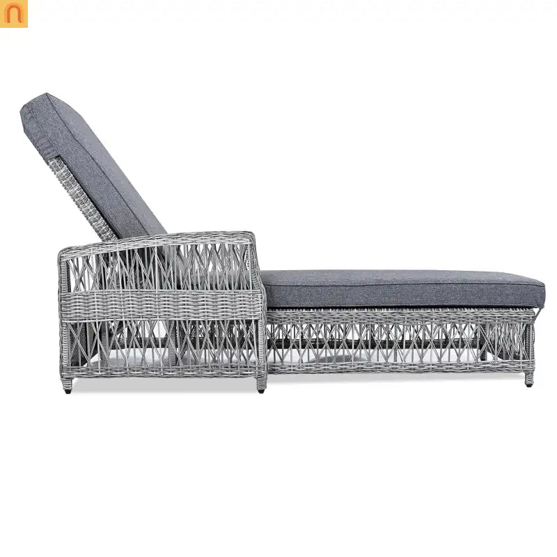 Chaise Lounge Wicker Gray 4-Position Adjustable Cushion 400 lb